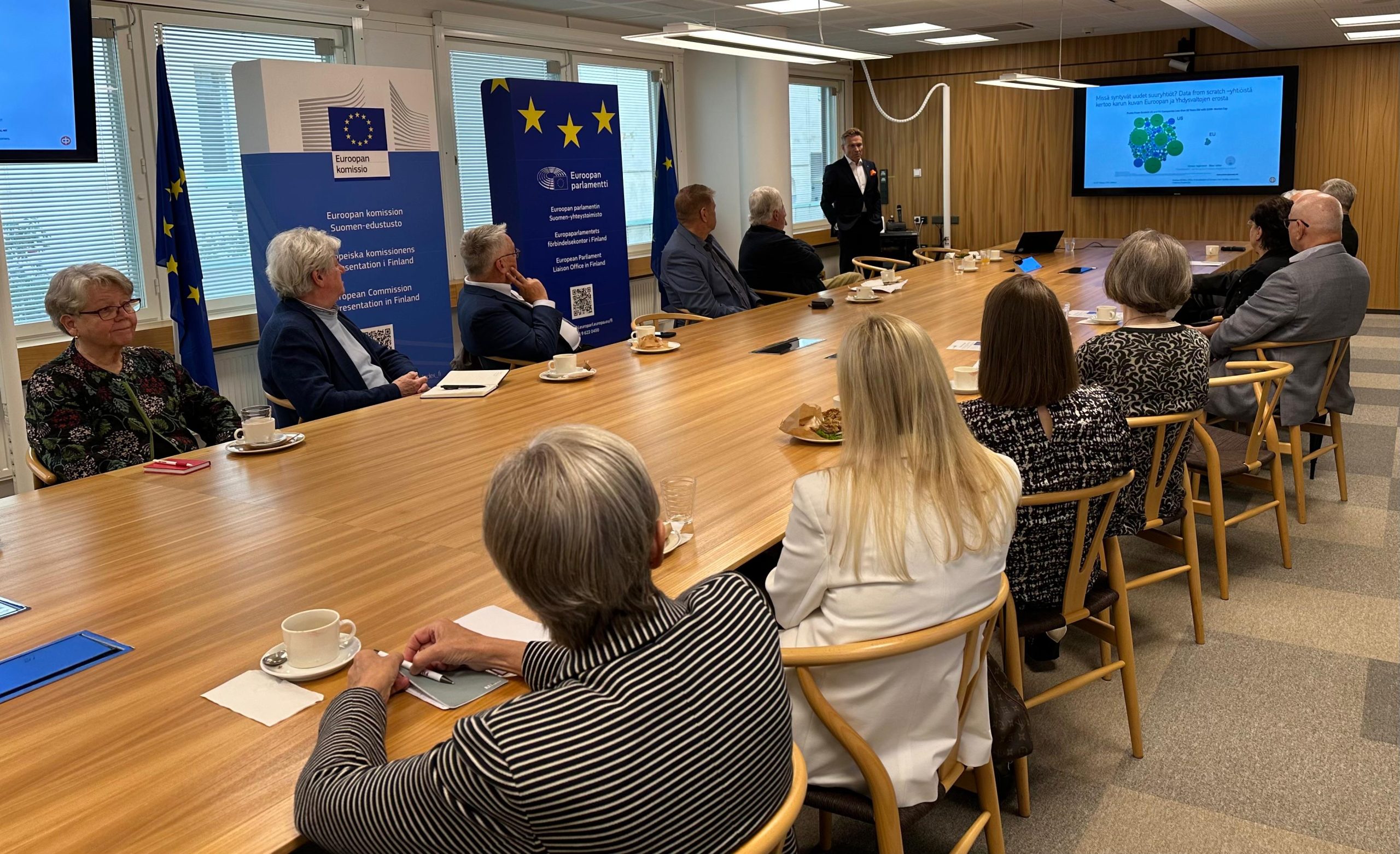 Pääjohtaja Ritakallio puhuu Euroklubin aamukahvitilaisuudessa 2.9.2026